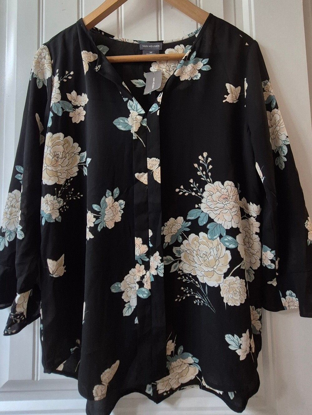Womens Van Heusen Floral Blouse New With Tags Size Medium